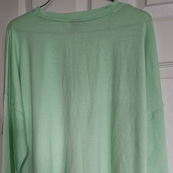 Ideology ladies shirt. Brand new with tags. Size XL - Picture 3 of 3